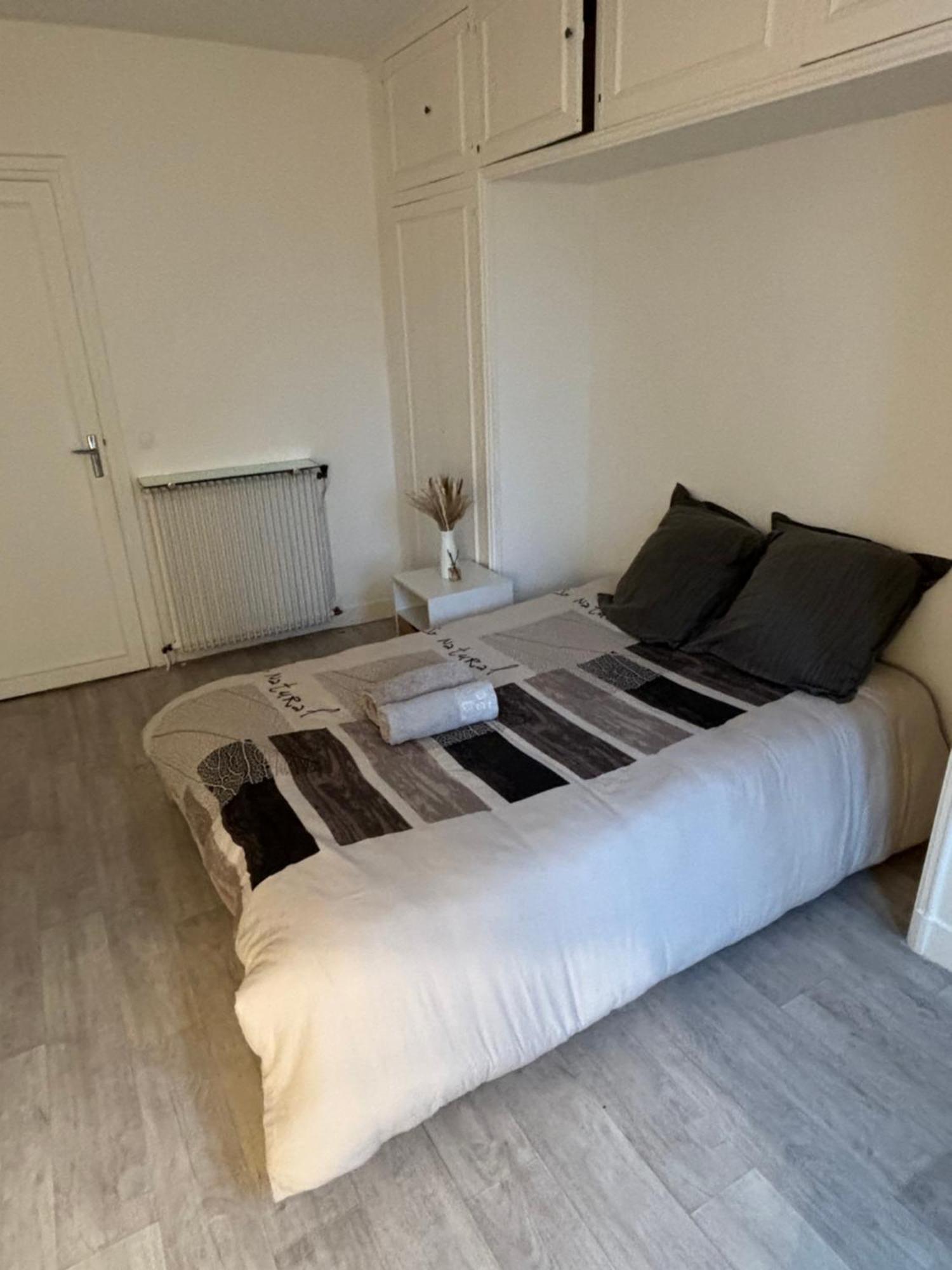 Appartement Situe Dans Le 9Eme Arrondissement, A Deux Pas Du Sacre-Coeur Parijs Buitenkant foto